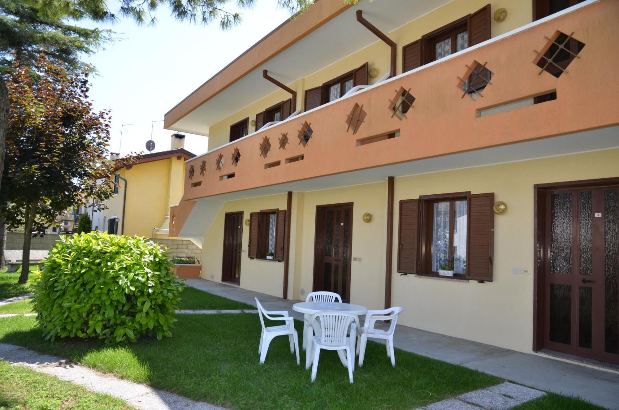 Villa Marina Бибионе Екстериор снимка